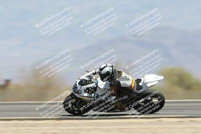 media/Apr-20-2025-CVMA (Sun) [[39090e8767]]/Race 9-Formula LW Twins Shootout/